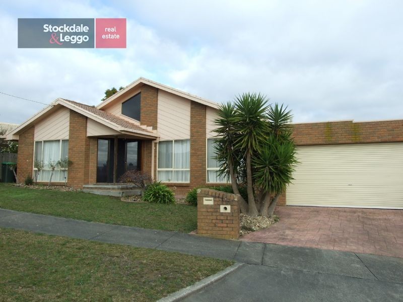 11 Libra Crescent, Moe VIC 3825