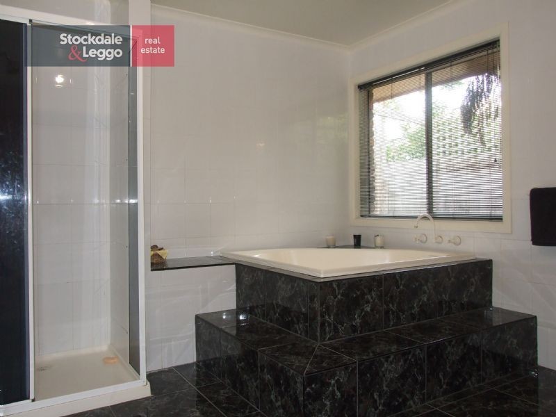 11 Libra Crescent, Moe VIC 3825
