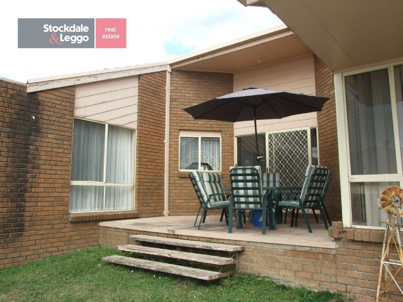 11 Libra Crescent, Moe VIC 3825