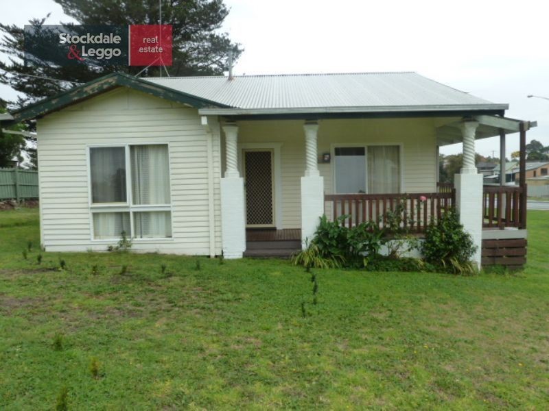 176 Narracan Drive, Newborough VIC 3825