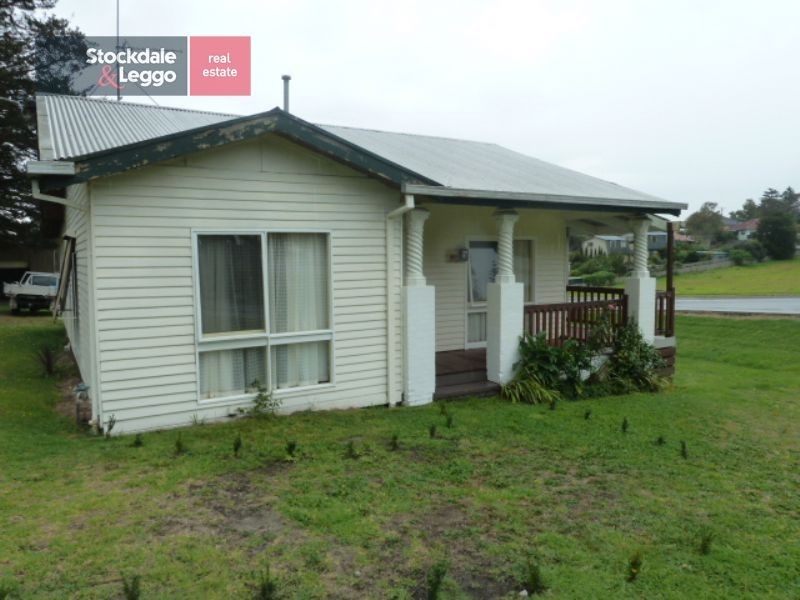 176 Narracan Drive, Newborough VIC 3825