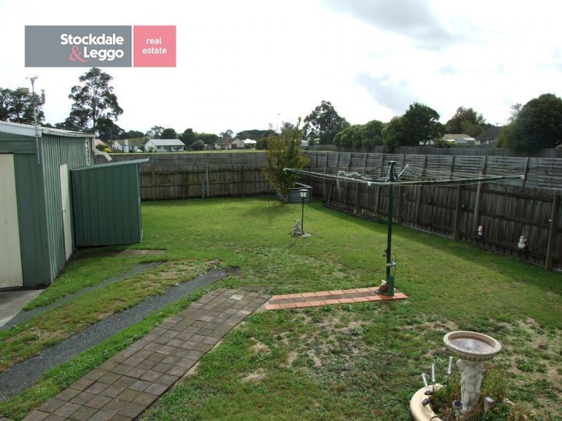 8 Bristol Street, Moe VIC 3825
