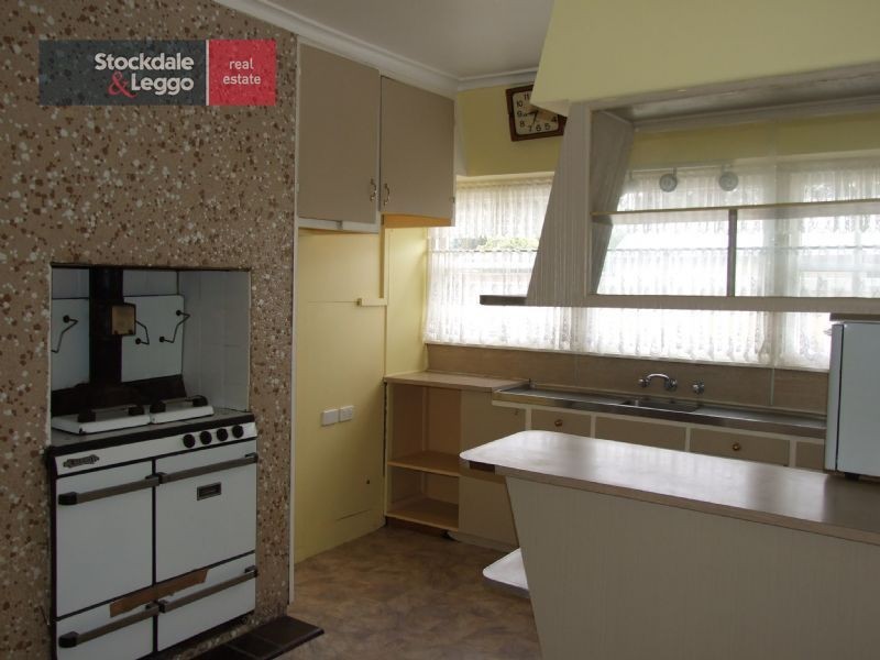 4 Graeme Street, Moe VIC 3825