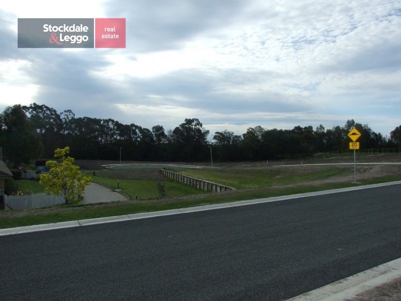 23 Amaroo Way, Newborough VIC 3825