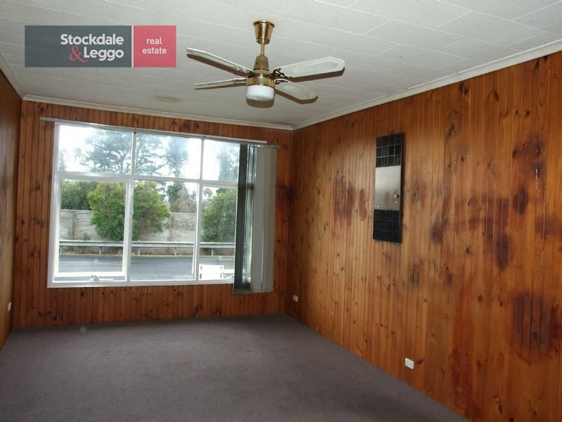 13 Service Road, Moe VIC 3825