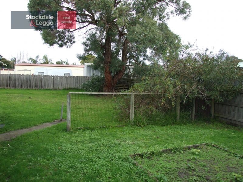 13 Service Road, Moe VIC 3825