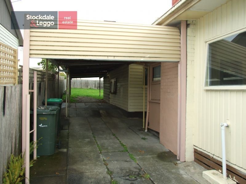 13 Service Road, Moe VIC 3825