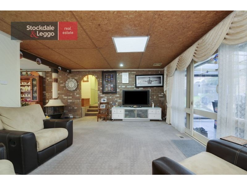 7 Cobb Court, Newborough VIC 3825