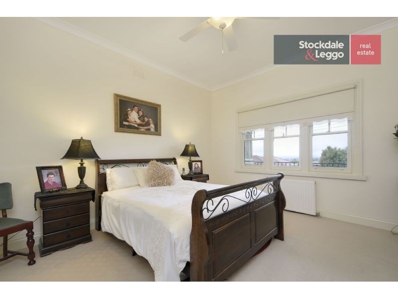 15 Libra Crescent, Moe VIC 3825