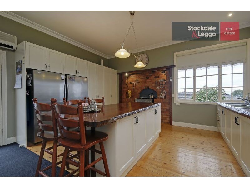 15 Libra Crescent, Moe VIC 3825