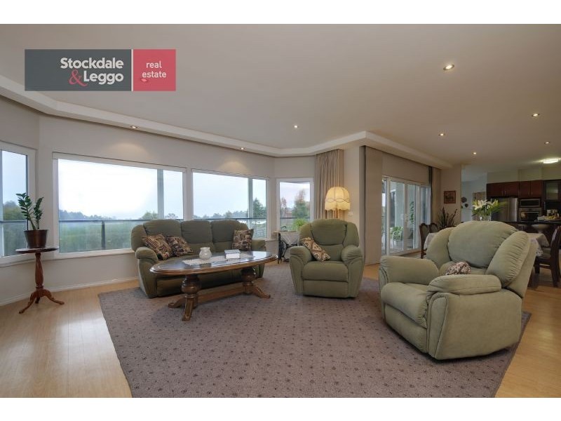 34 Pineridge Road, Moe South VIC 3825