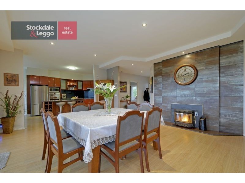 34 Pineridge Road, Moe South VIC 3825