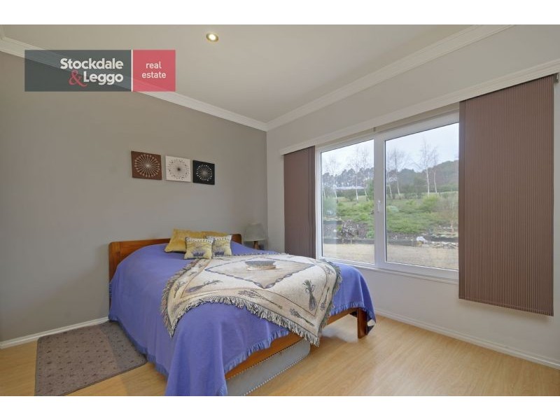 34 Pineridge Road, Moe South VIC 3825