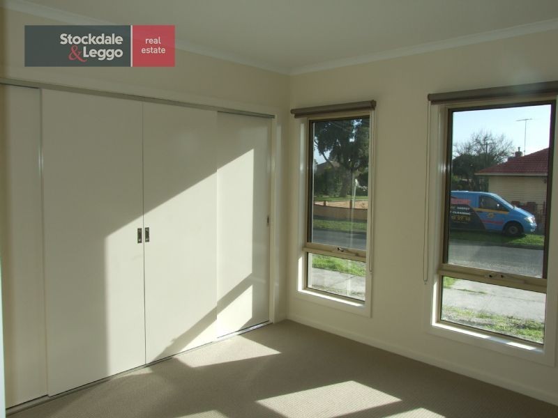 1 & 2/29 Victoria Street, Moe VIC 3825