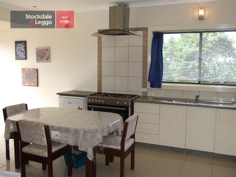 18 Elizabeth Street, Moe VIC 3825