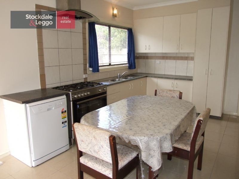 18 Elizabeth Street, Moe VIC 3825