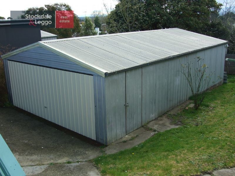 18 Elizabeth Street, Moe VIC 3825