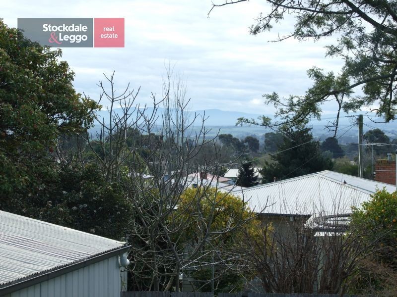 18 Elizabeth Street, Moe VIC 3825