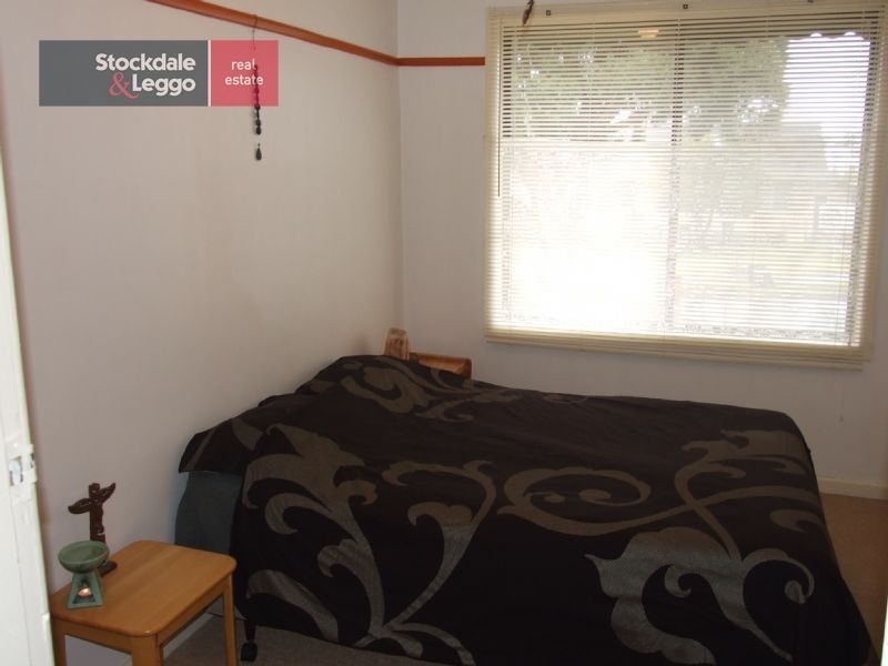 11 Charles Street, Moe VIC 3825
