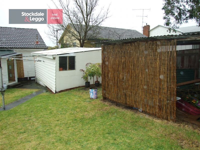 11 Charles Street, Moe VIC 3825