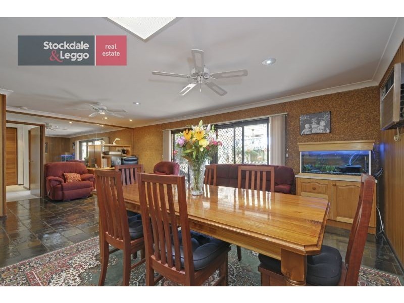 13 Dudley Court, Newborough VIC 3825