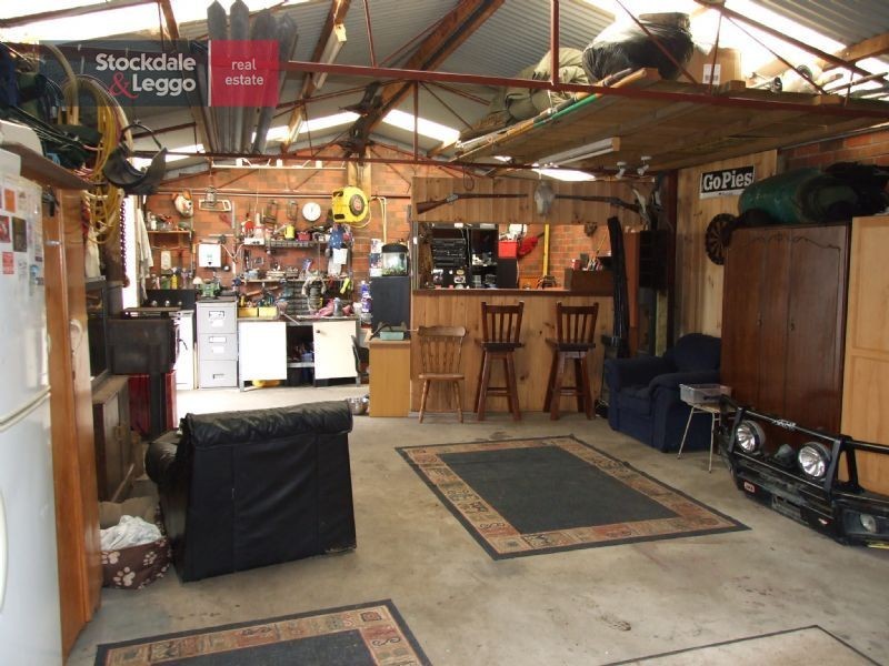 8 Strzelecki Road, Newborough VIC 3825