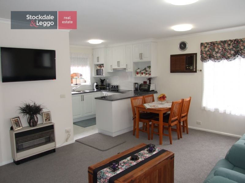 4/20 Saxtons Drive, Moe VIC 3825