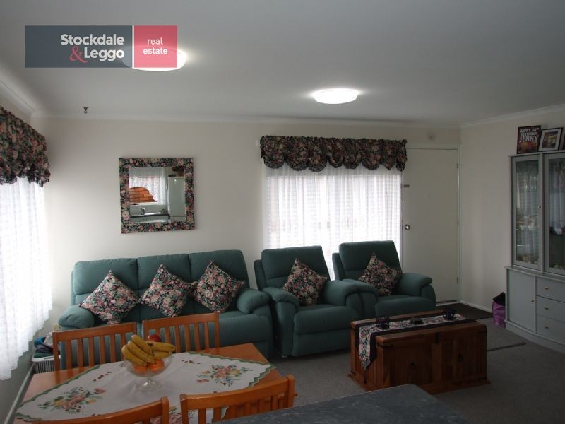 4/20 Saxtons Drive, Moe VIC 3825