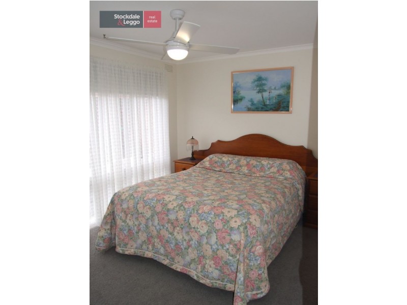 4/20 Saxtons Drive, Moe VIC 3825