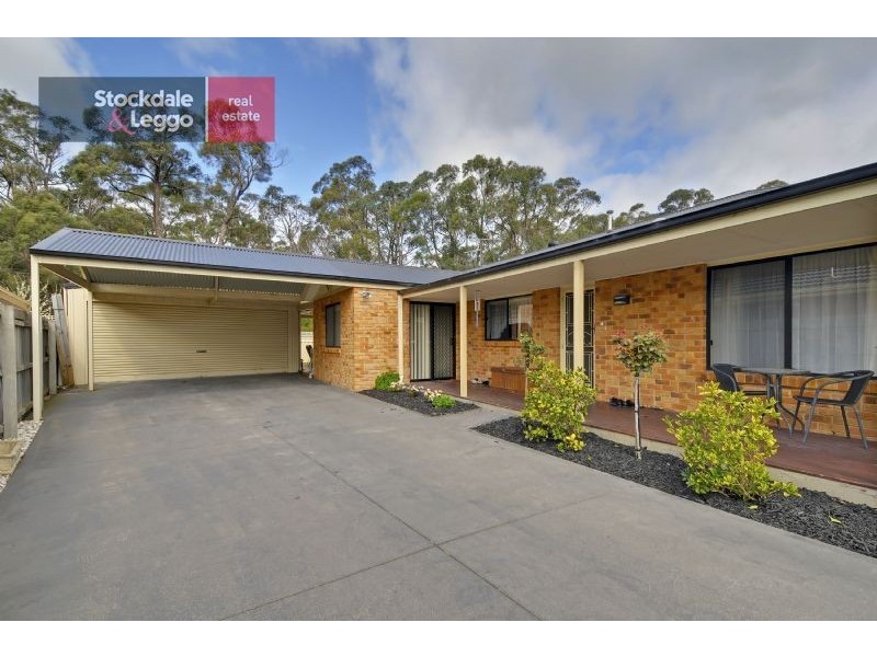 3 Crombe Court, Newborough VIC 3825