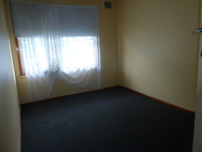 12 Charles Street, Moe VIC 3825