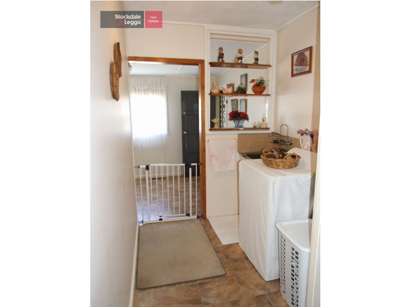 42 Darlimurla Avenue, Newborough VIC 3825