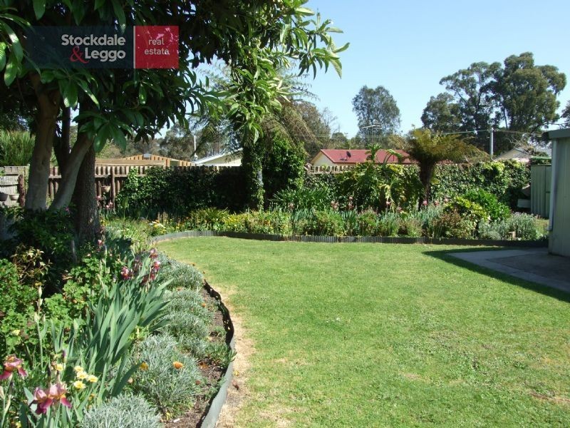 42 Darlimurla Avenue, Newborough VIC 3825