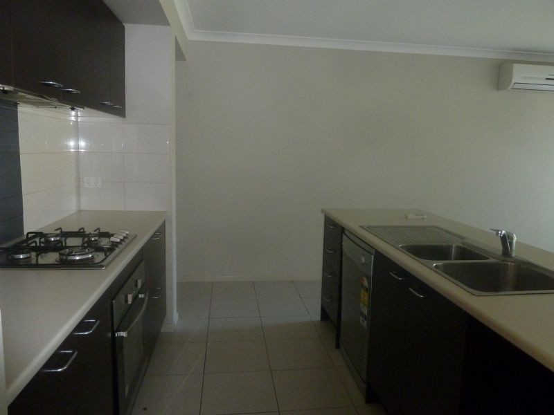 17 Stirling Street, Moe VIC 3825