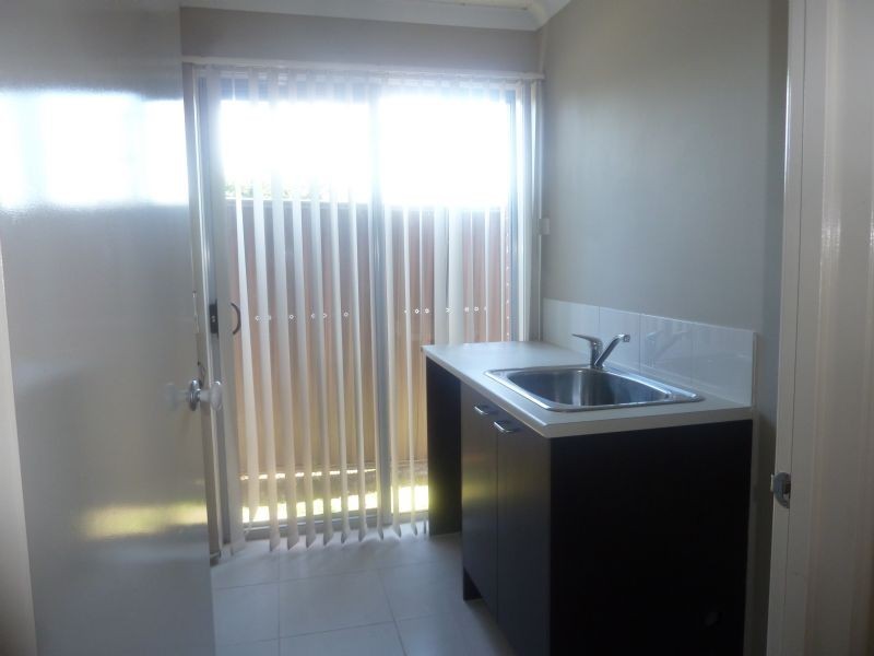 17 Stirling Street, Moe VIC 3825
