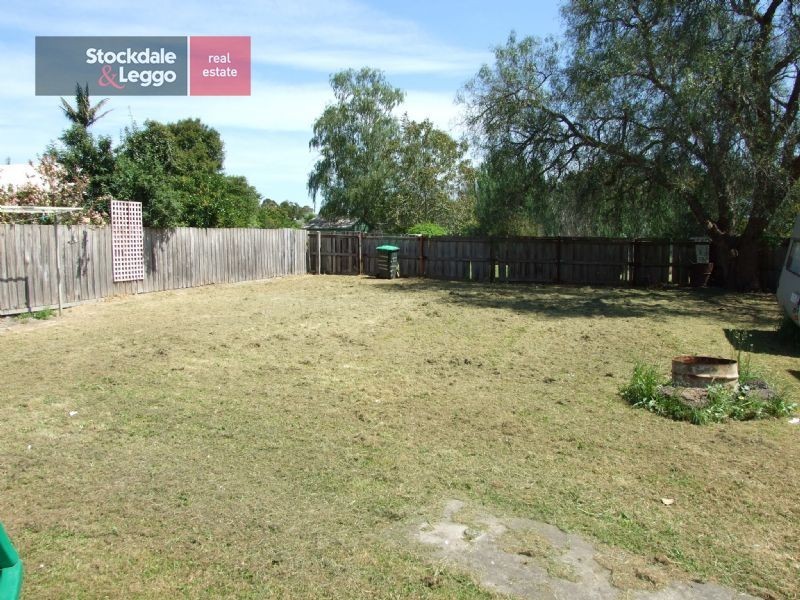 4 Coalville Road, Moe VIC 3825