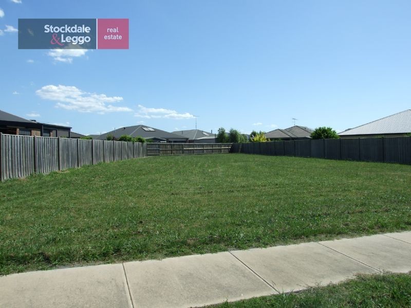 4 Harrison Boulevard, Newborough VIC 3825