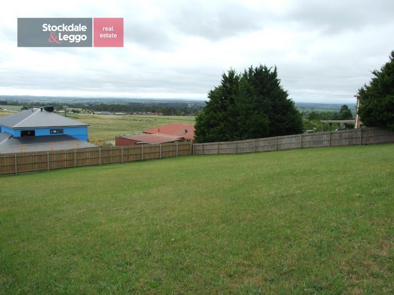 6 Taurus Way, Moe VIC 3825