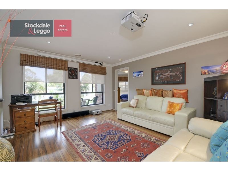 18 Saxtons Drive, Moe VIC 3825