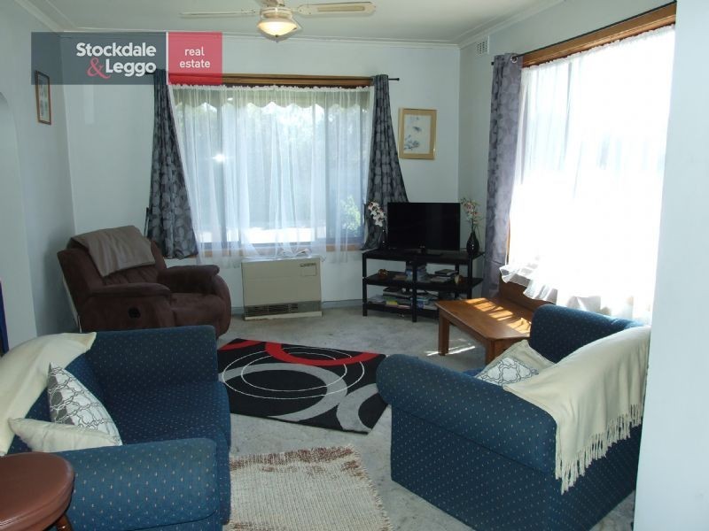 137 Service Road, Moe VIC 3825