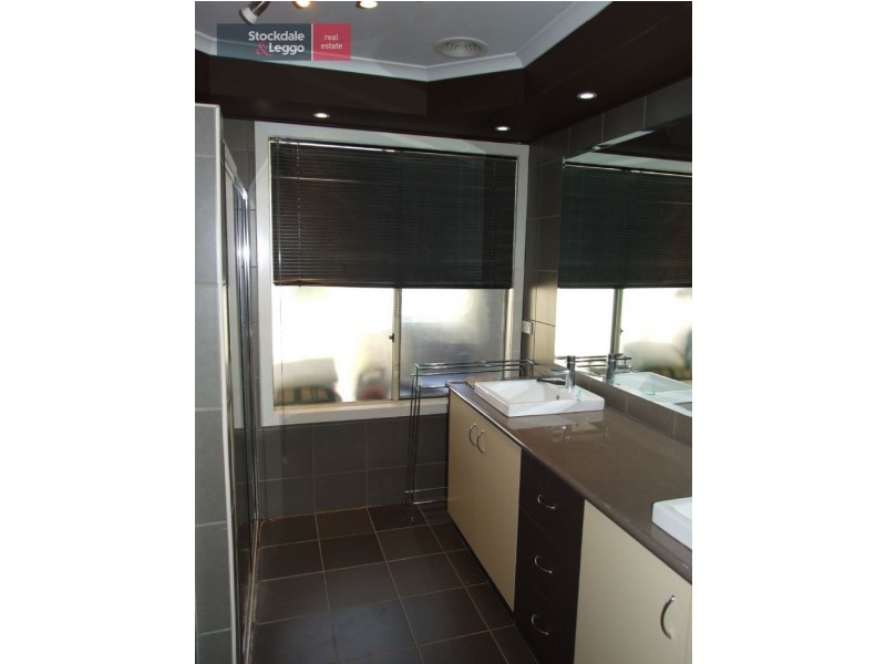 51 Newark Avenue, Newborough VIC 3825