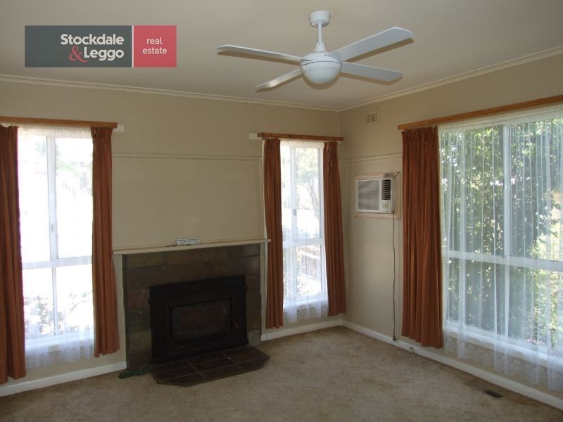 15 Lincoln Street, Moe VIC 3825