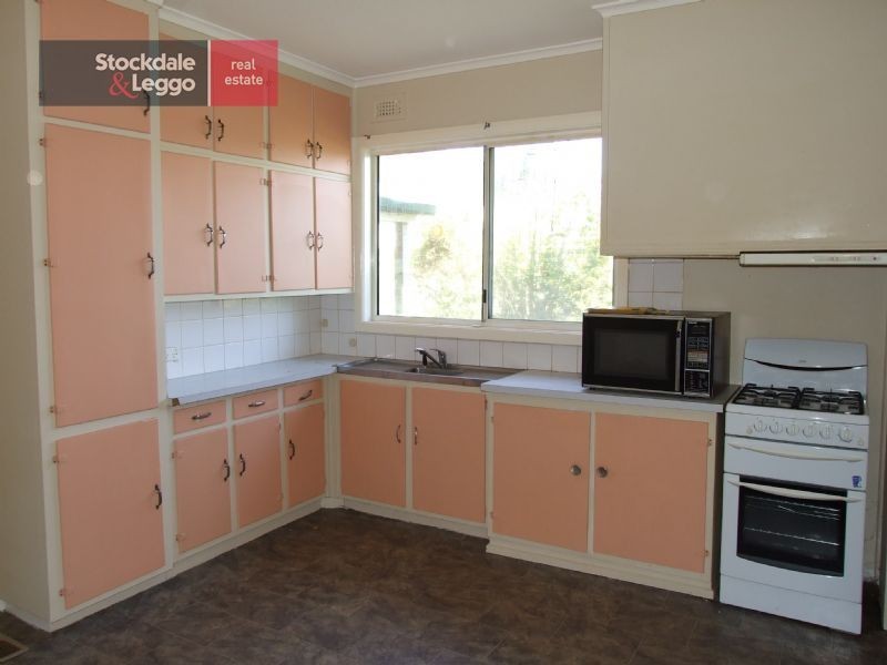 15 Lincoln Street, Moe VIC 3825