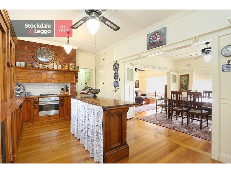 9-11 Railway Crescent, Moe VIC 3825