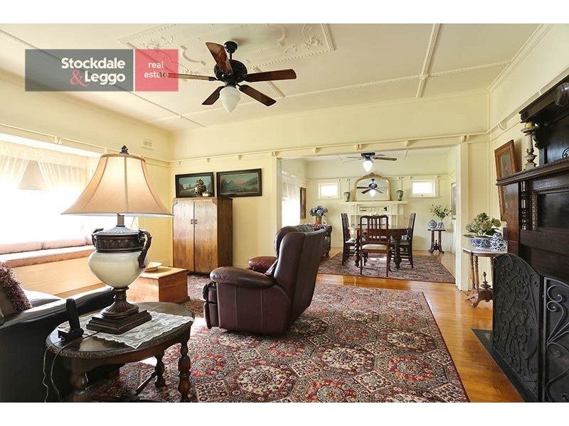 9-11 Railway Crescent, Moe VIC 3825