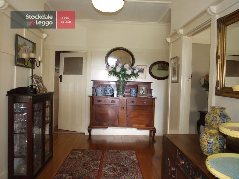 9-11 Railway Crescent, Moe VIC 3825