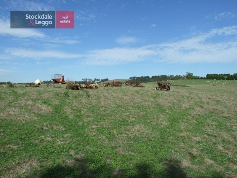 Lot 2 McGraths Track, Hernes Oak VIC 3825