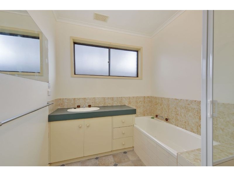 306 Old Sale Road, Newborough VIC 3825