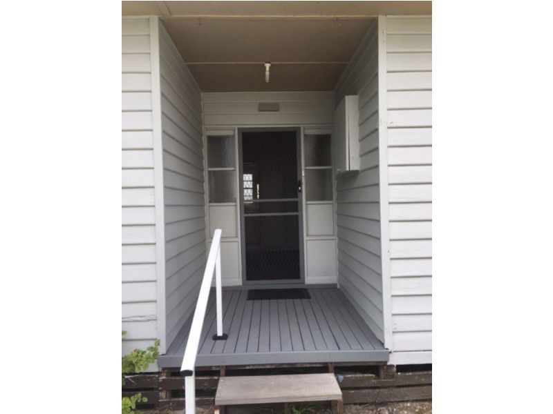 95 Service Road, Moe VIC 3825