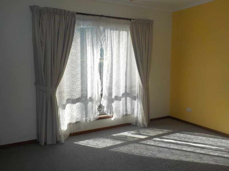 5  Coalville Road, Moe VIC 3825